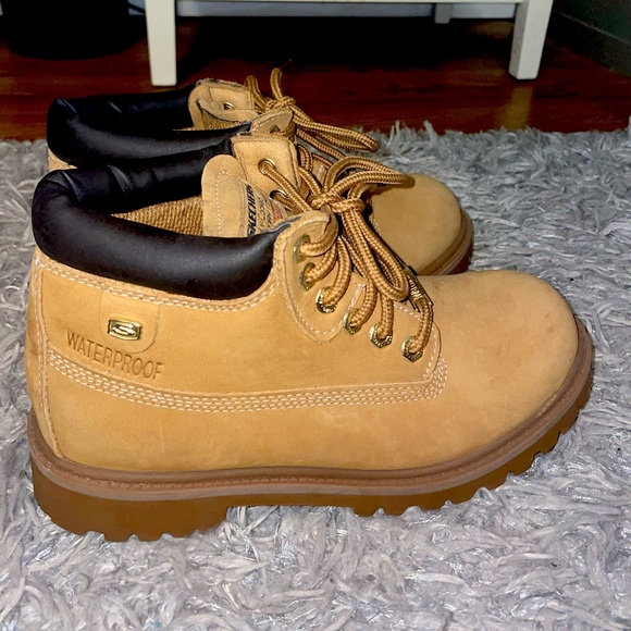 Sketchers Verdict Boots! - Picture 2 of 4